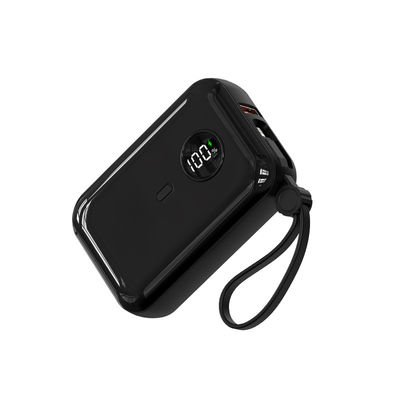 Harga yang bagus 10000mAh 22.5W Universal Dibangun Di Kabel Power Bank Hitam Putih Fireproof ABS PC dengan lampu indikator LED on line